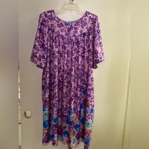 Dreamcrest Women’s Nightgown Duster 3X 3XL Pink & Purple Floral Bust 64”